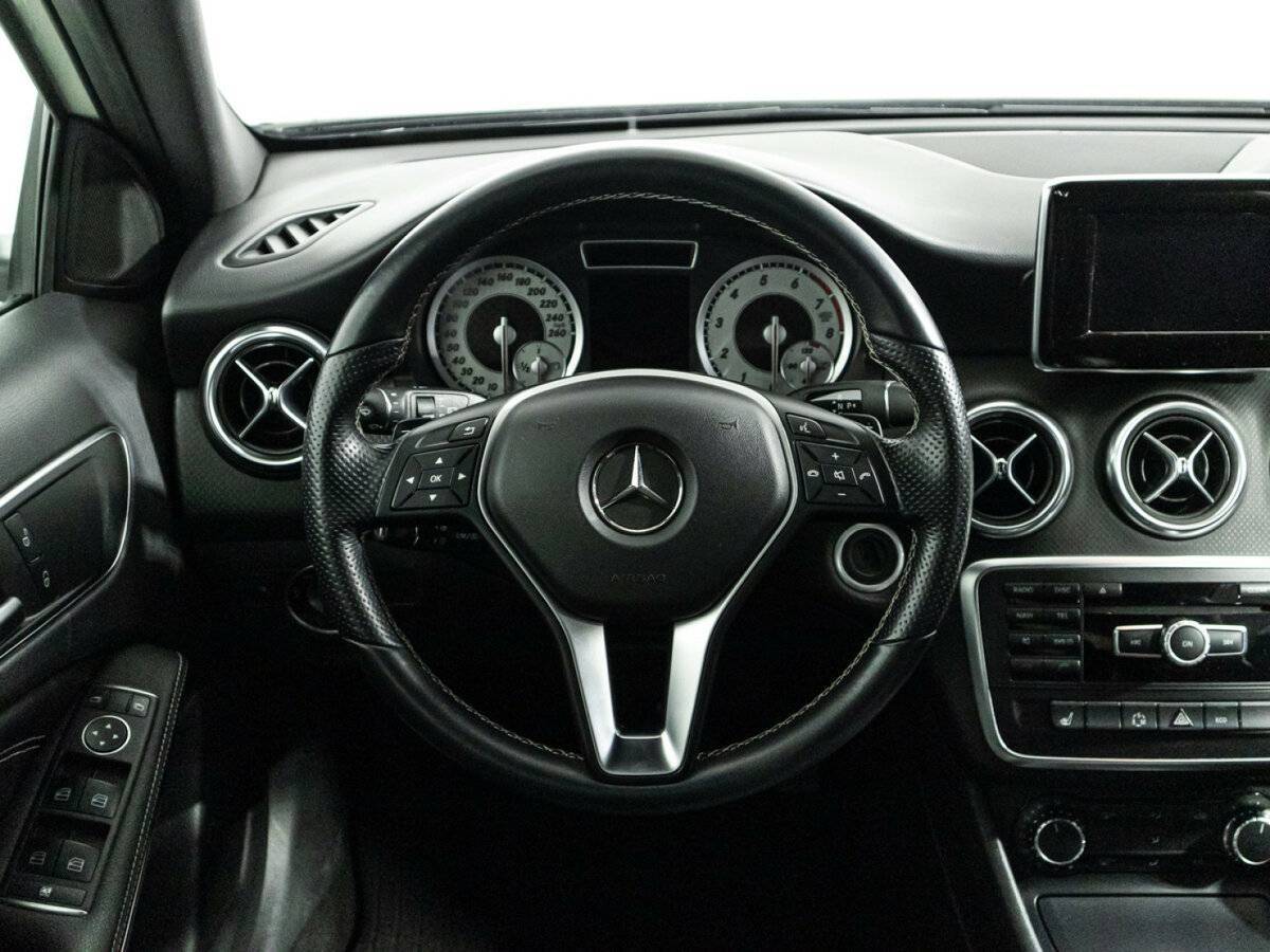 Mercedes-Benz A-Класс 180, 2013 Фото №19