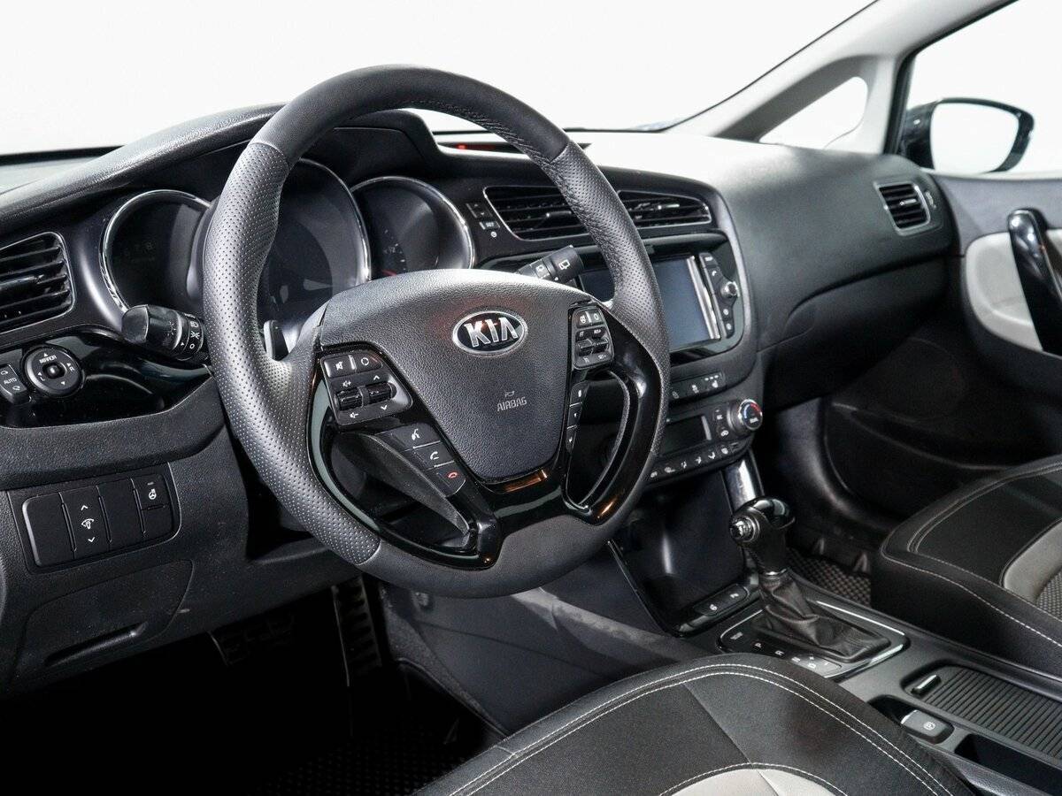 Kia Ceed, 2013 Фото №8