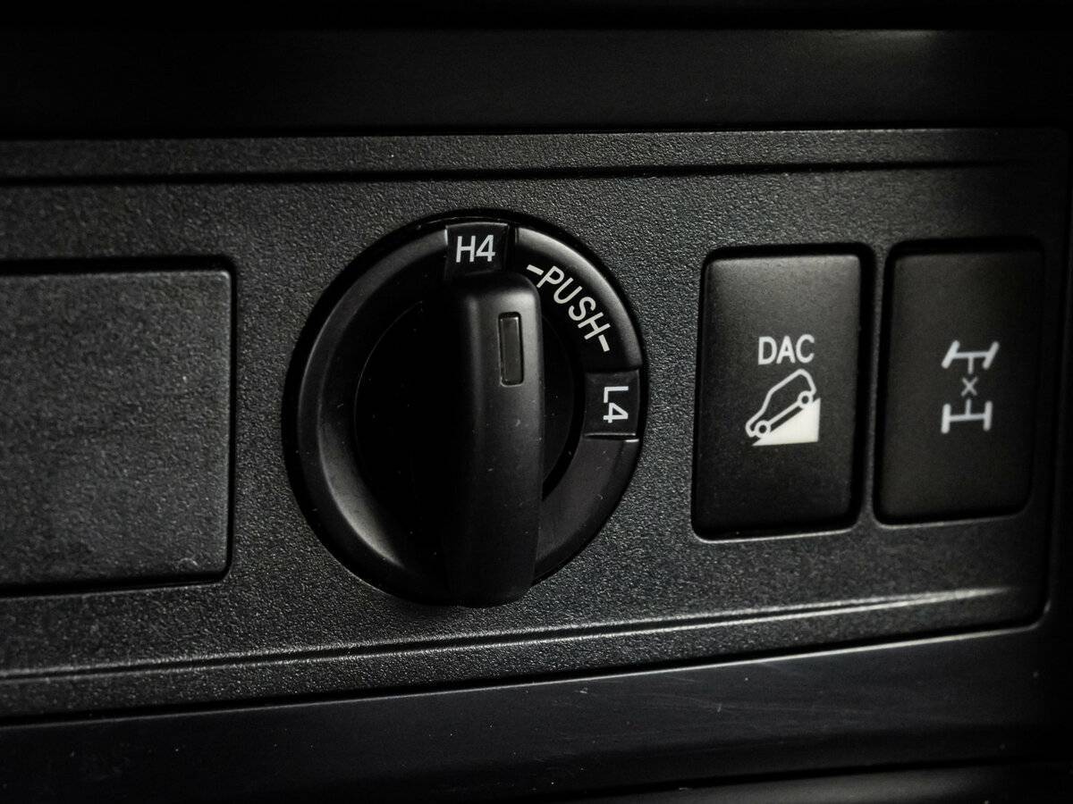 Toyota Land Cruiser Prado, 2013 Фото №17