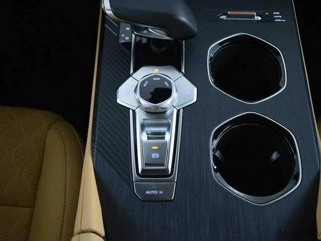 Changan UNI-K, 2024 Фото №9