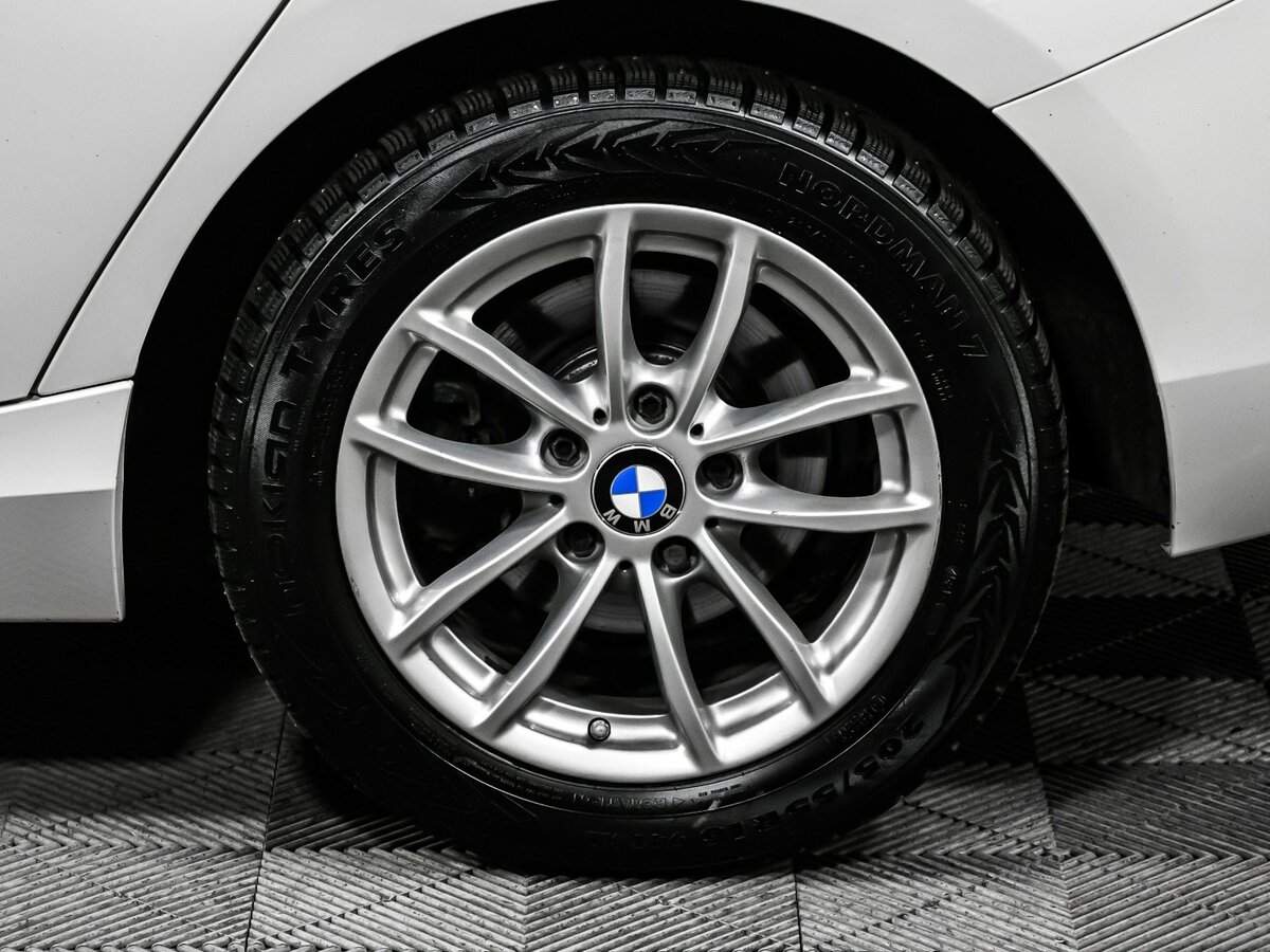 BMW 1 серии 118i, 2018 Фото №14