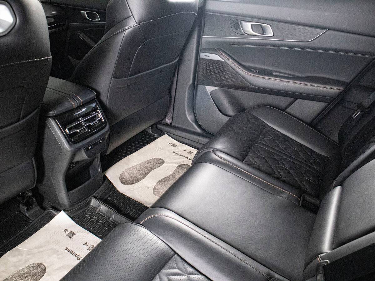 Changan UNI-K, 2023 Фото №17