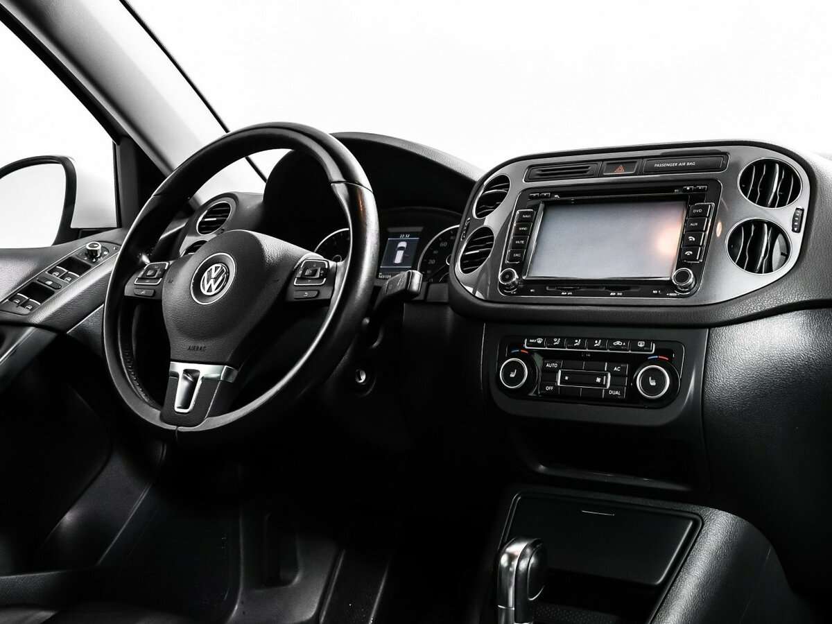 Volkswagen Tiguan, 2012 Фото №9