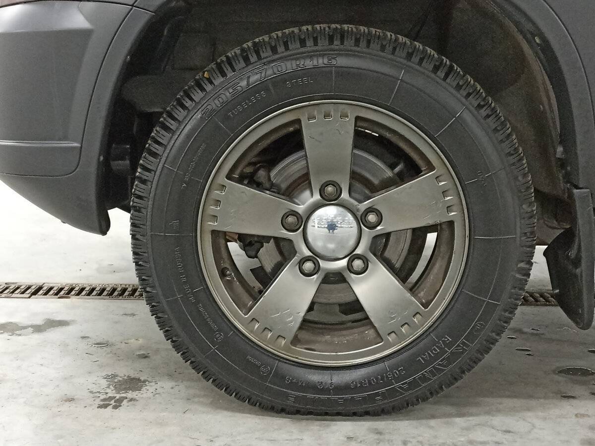 Chevrolet Niva, 2018 Фото №18