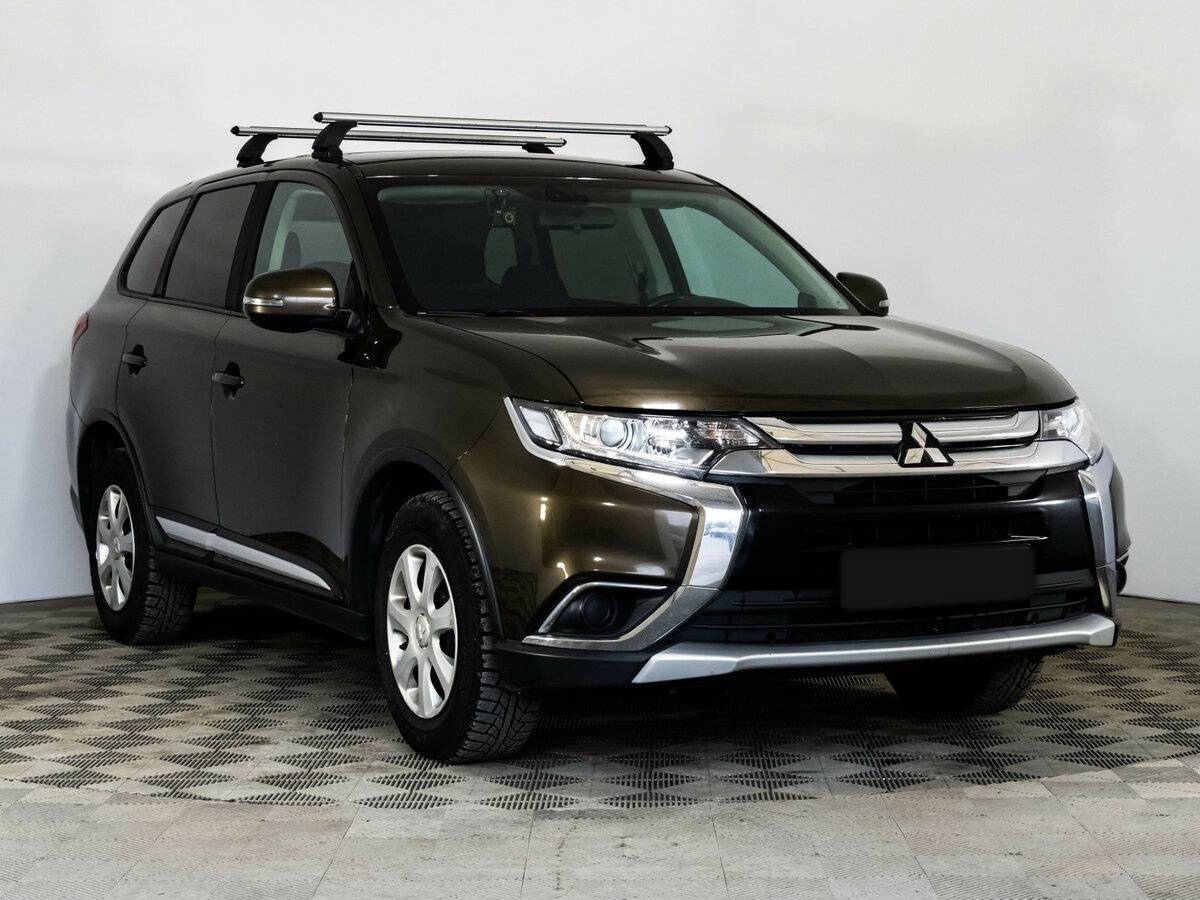 Mitsubishi Outlander, 2018 - 235 934 км. | Фото №3
