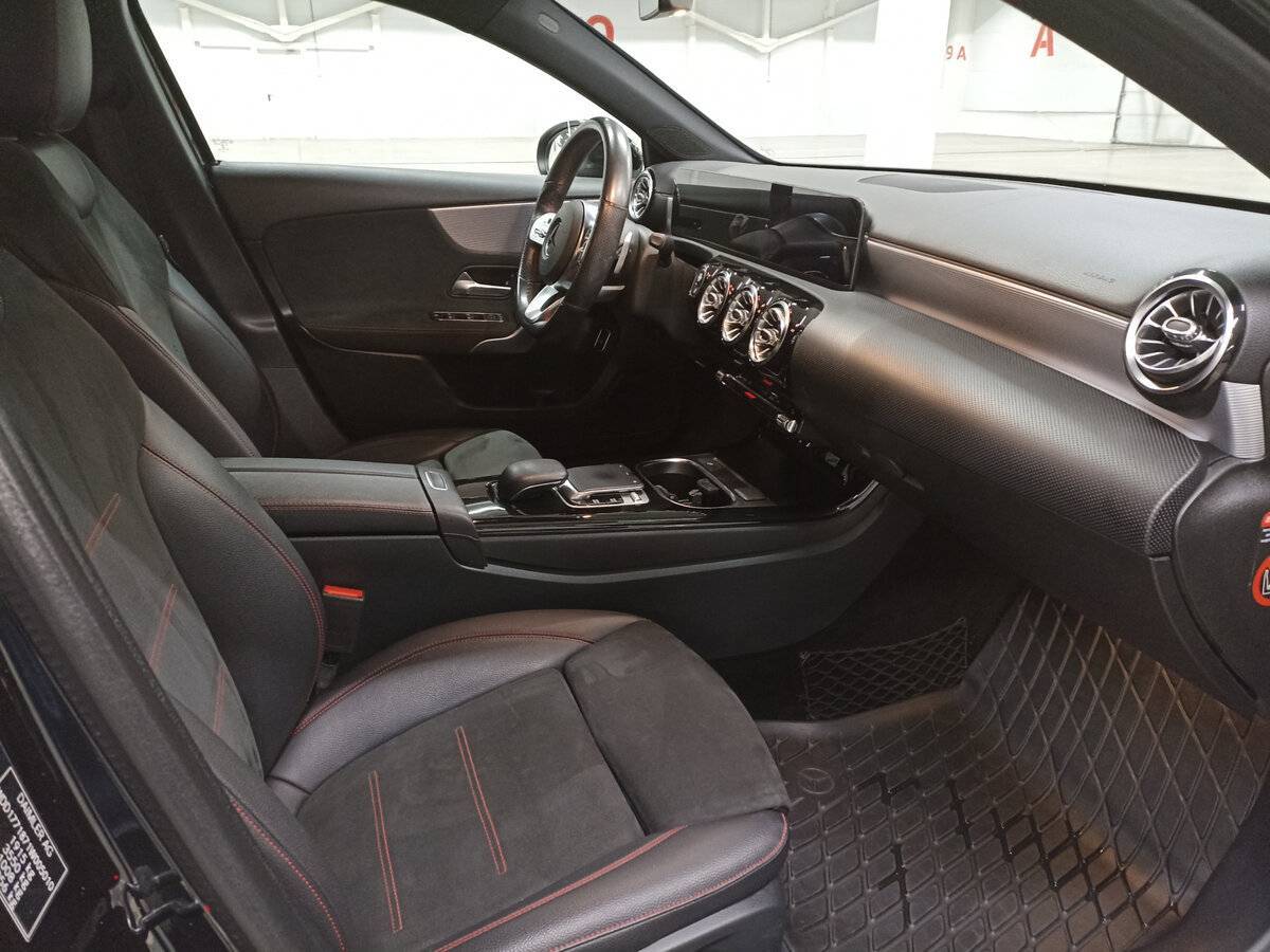 Mercedes-Benz A-Класс 200, 2018 Фото №11