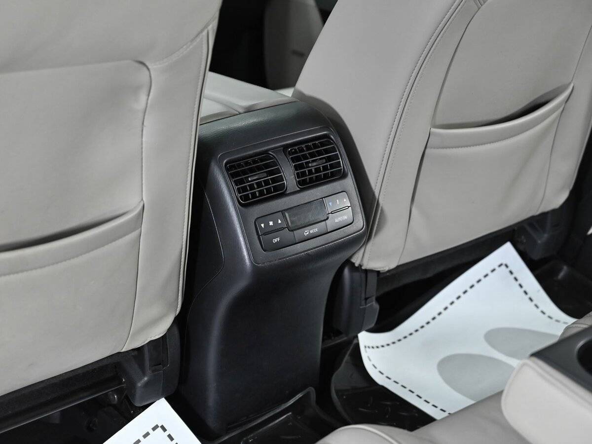 Mazda CX-9, 2013 Фото №18