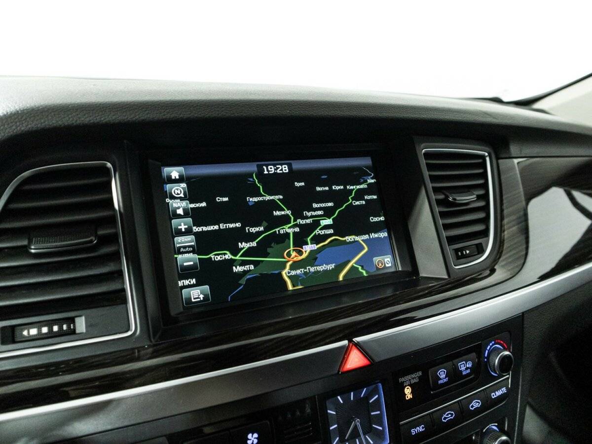 Hyundai Genesis, 2015 Фото №16