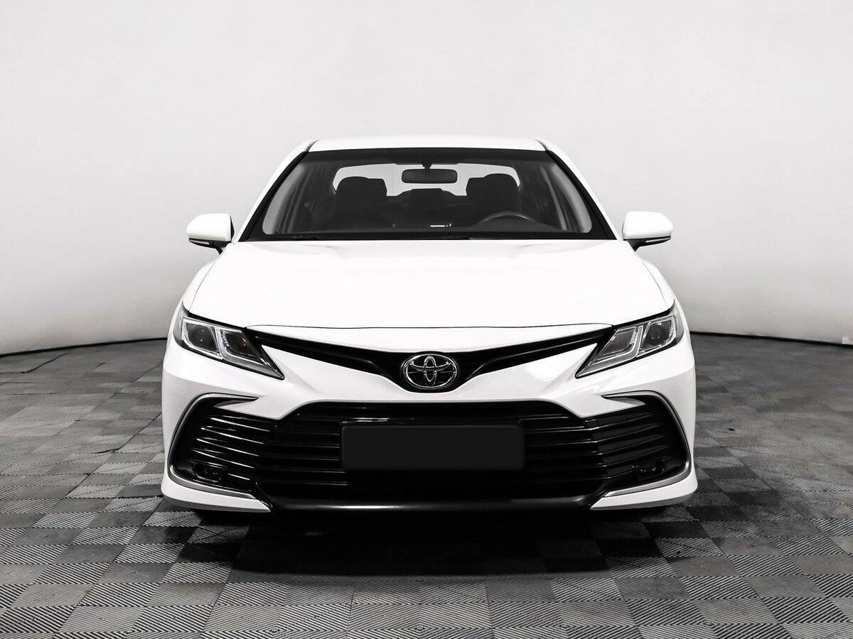 Toyota Camry, 2021 - 33 318 км. | Фото №2