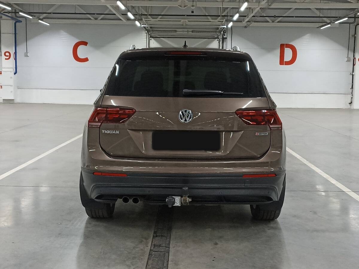 Volkswagen Tiguan, 2020 Фото №6