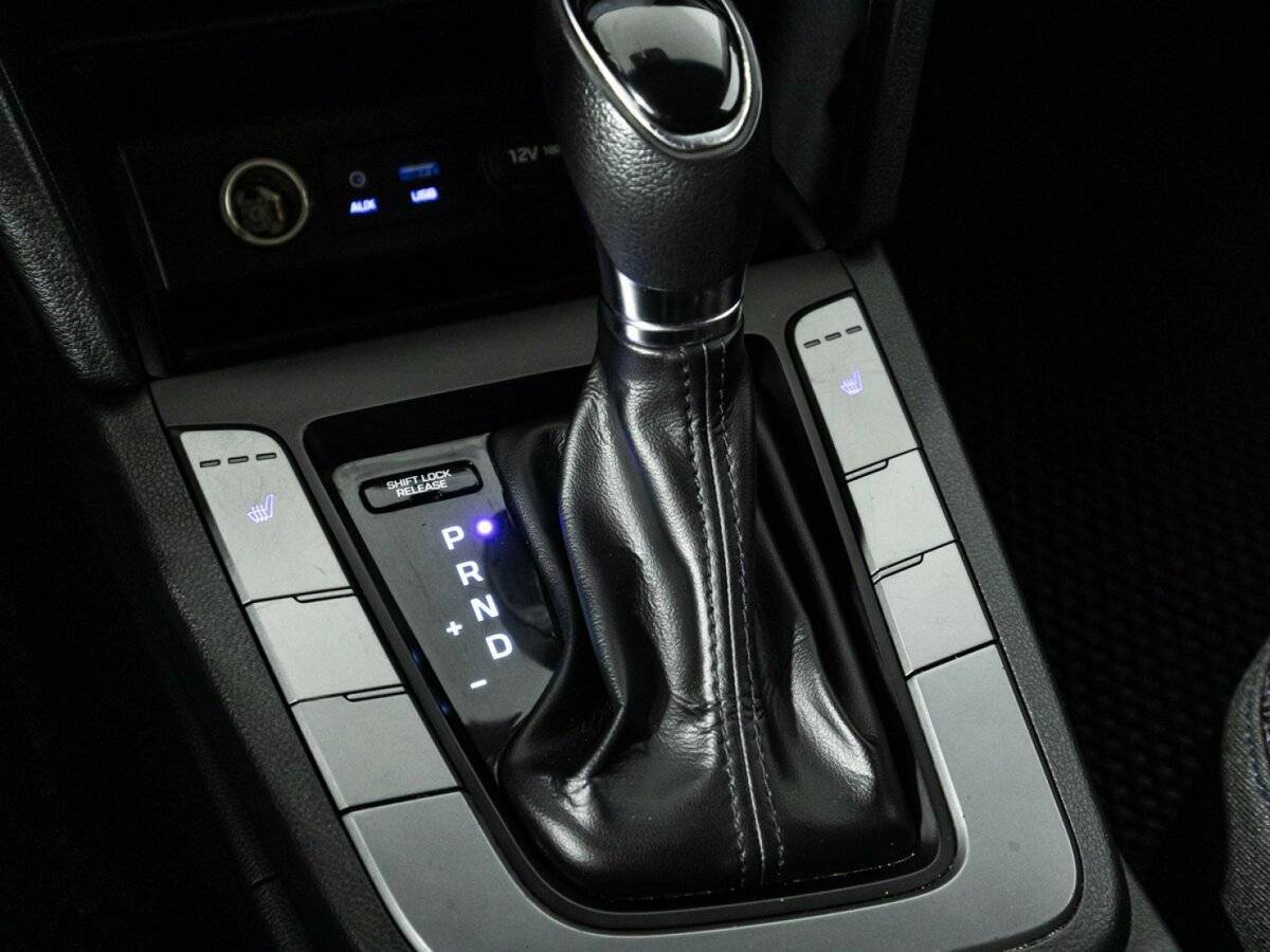 Hyundai Elantra, 2016 Фото №17