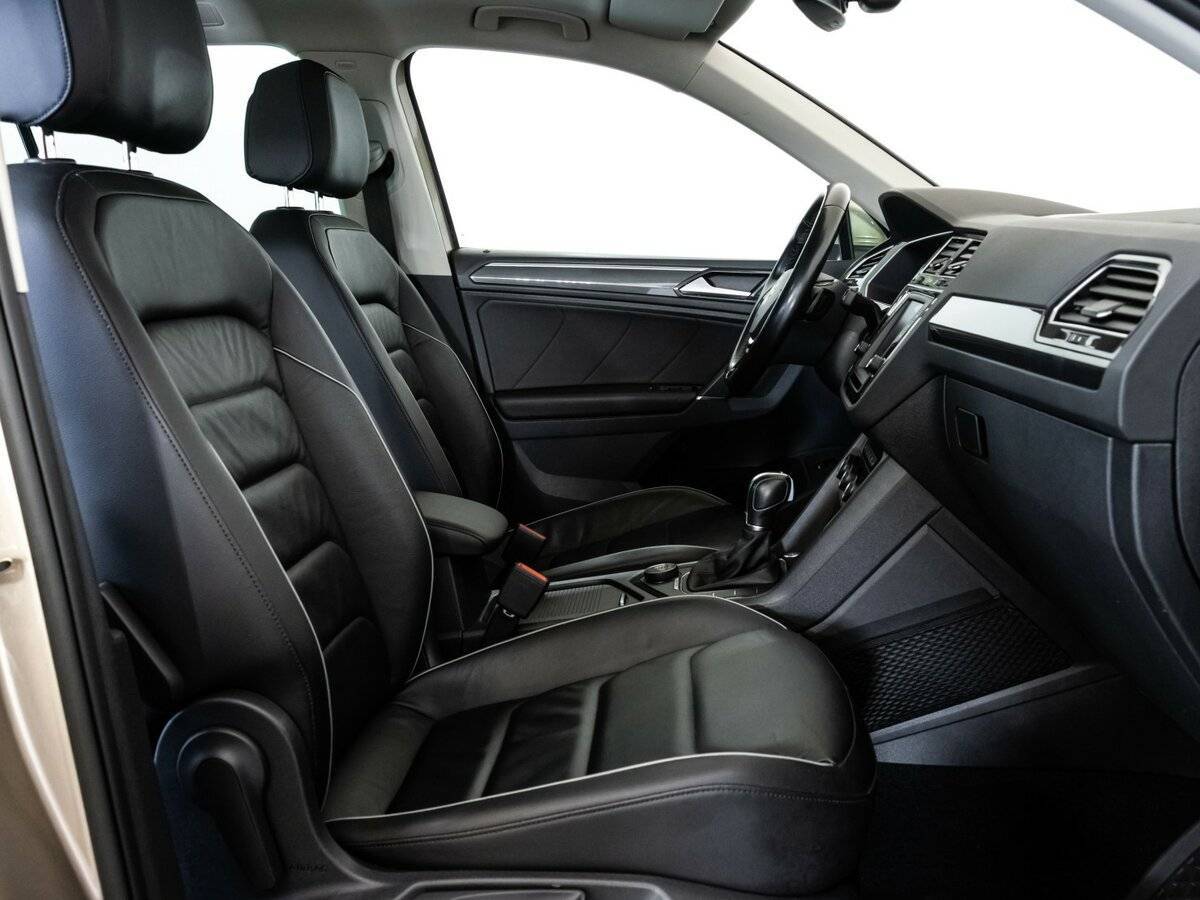 Volkswagen Tiguan, 2017 Фото №17