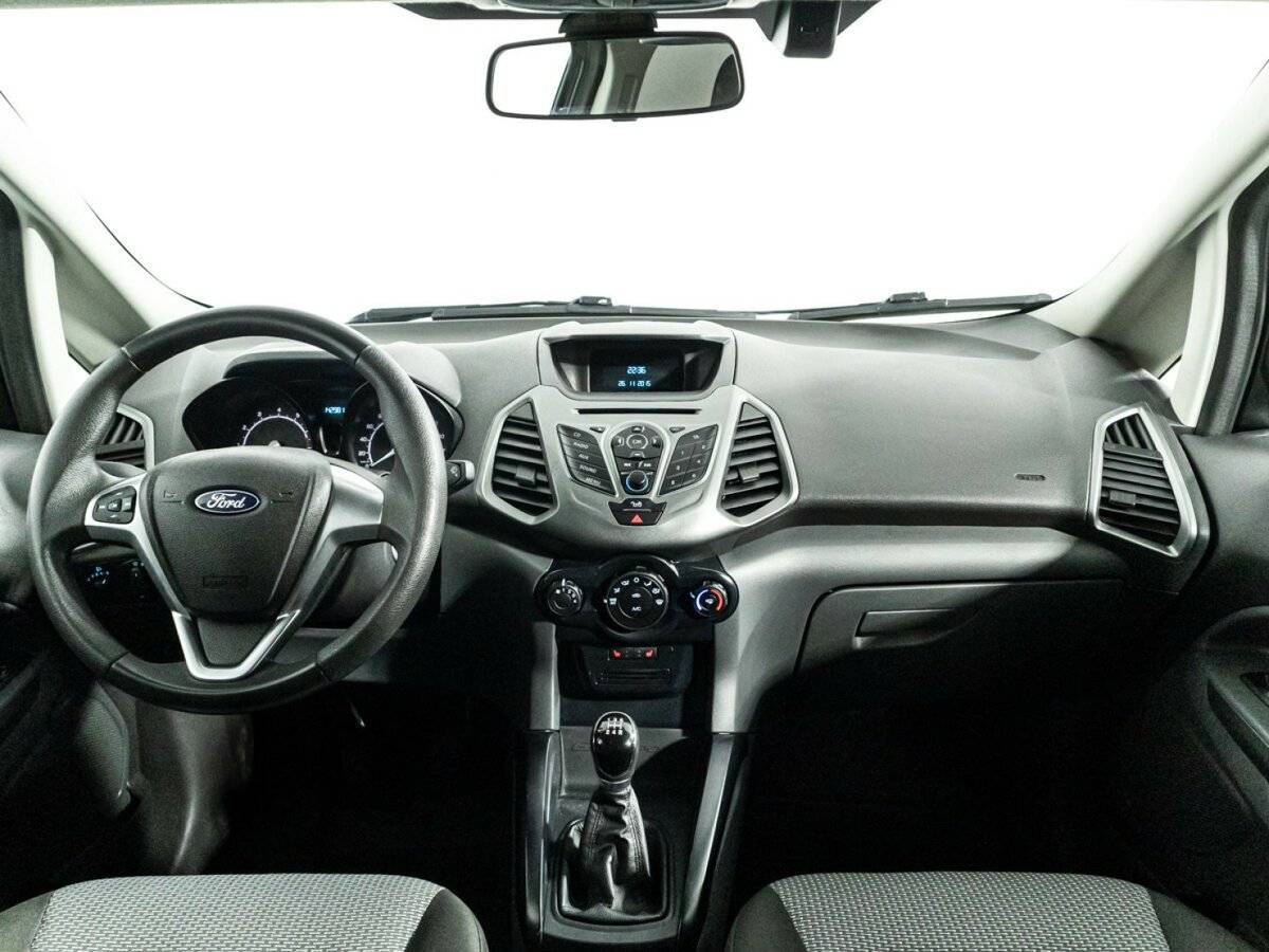 Ford EcoSport, 2017 Фото №13