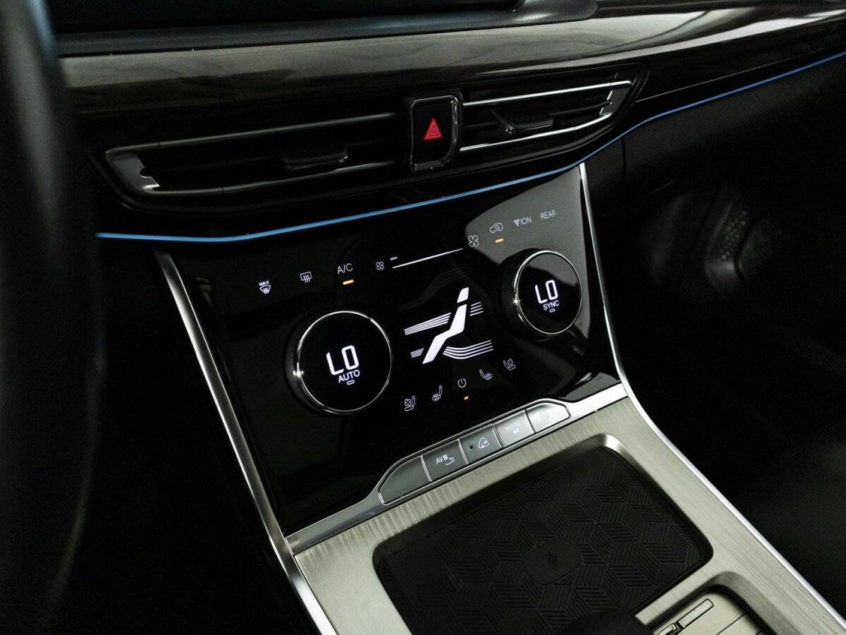 Exeed VX, 2022 Фото №21