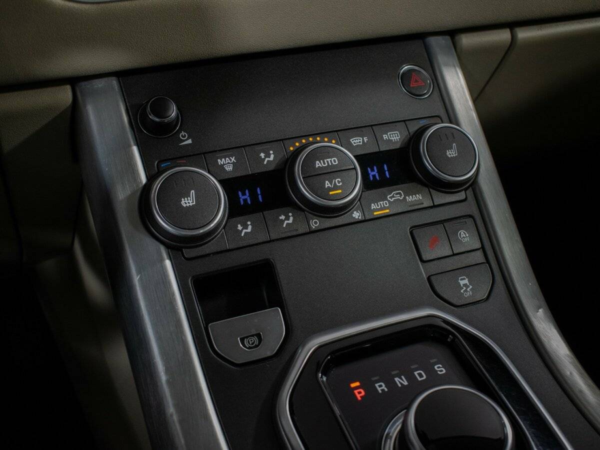 Land Rover Range Rover Evoque I Рестайлинг, 2017 Фото №14