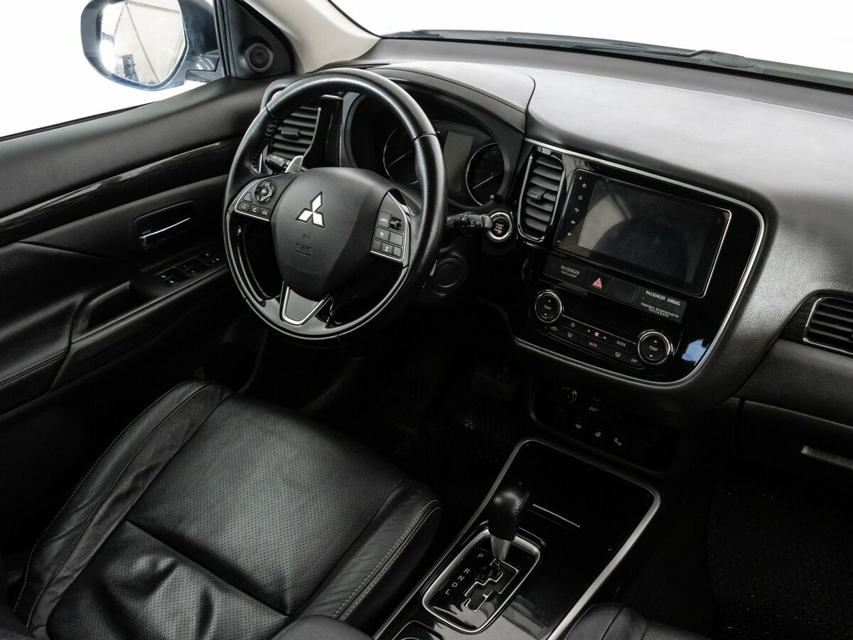 Mitsubishi Outlander III Рестайлинг 2, 2017 - 191 296 км. | Фото №7