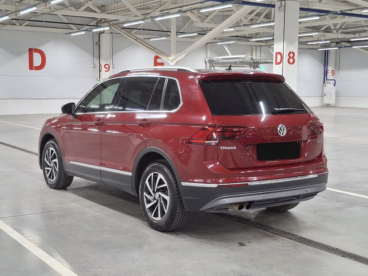 Volkswagen Tiguan II, 2018 Фото №7