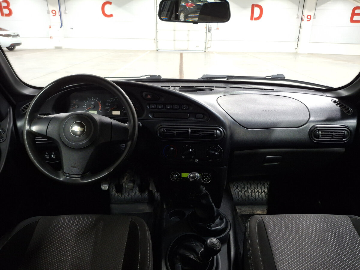 Chevrolet Niva I Рестайлинг, 2017 Фото №14