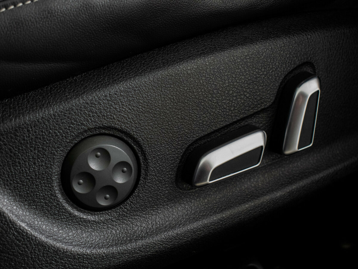 Audi A6 IV (C7) Рестайлинг, 2015 Фото №17