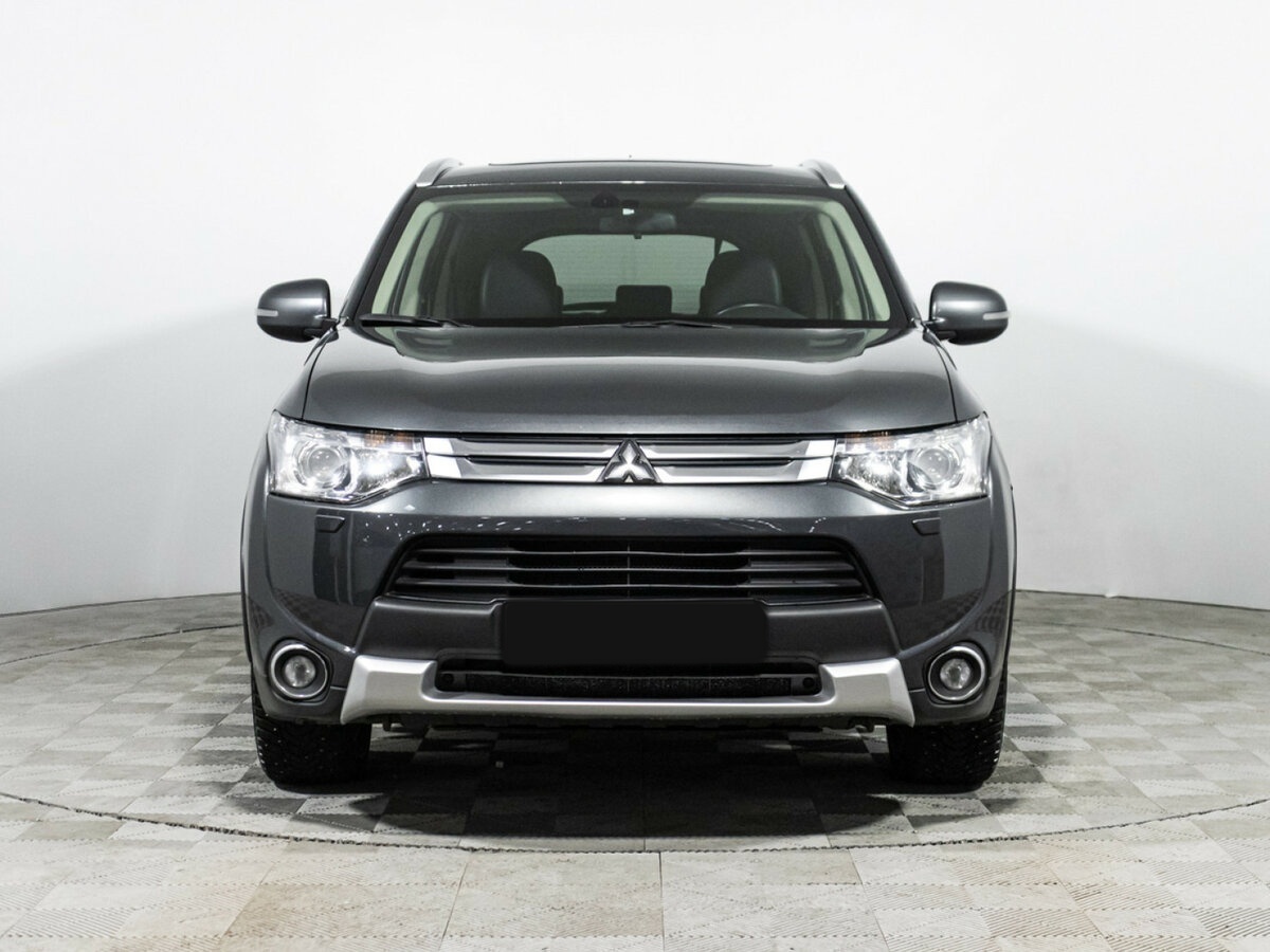Mitsubishi Outlander III Рестайлинг, 2014 - 121 050 км. | Фото №2