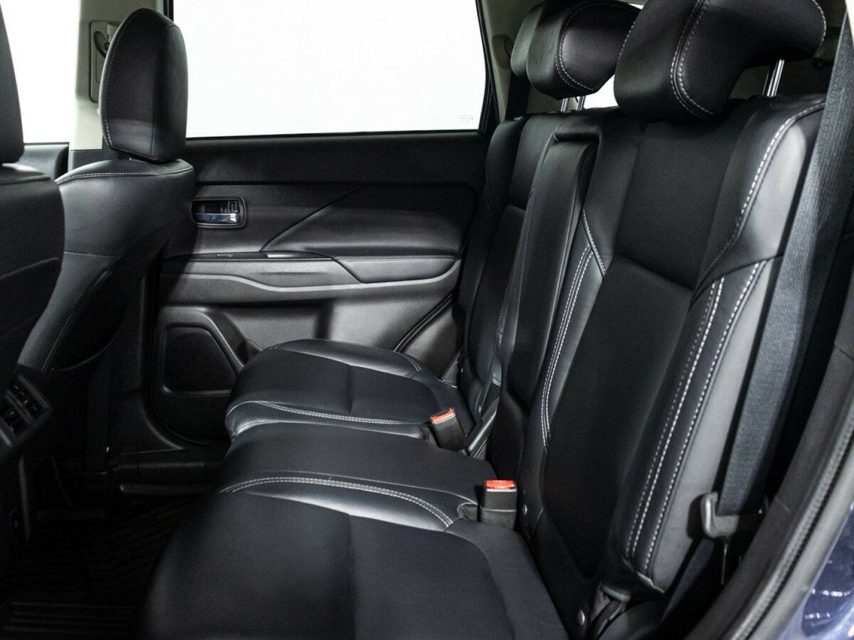 Mitsubishi Outlander III Рестайлинг 3, 2020 - 196 485 км. | Фото №8