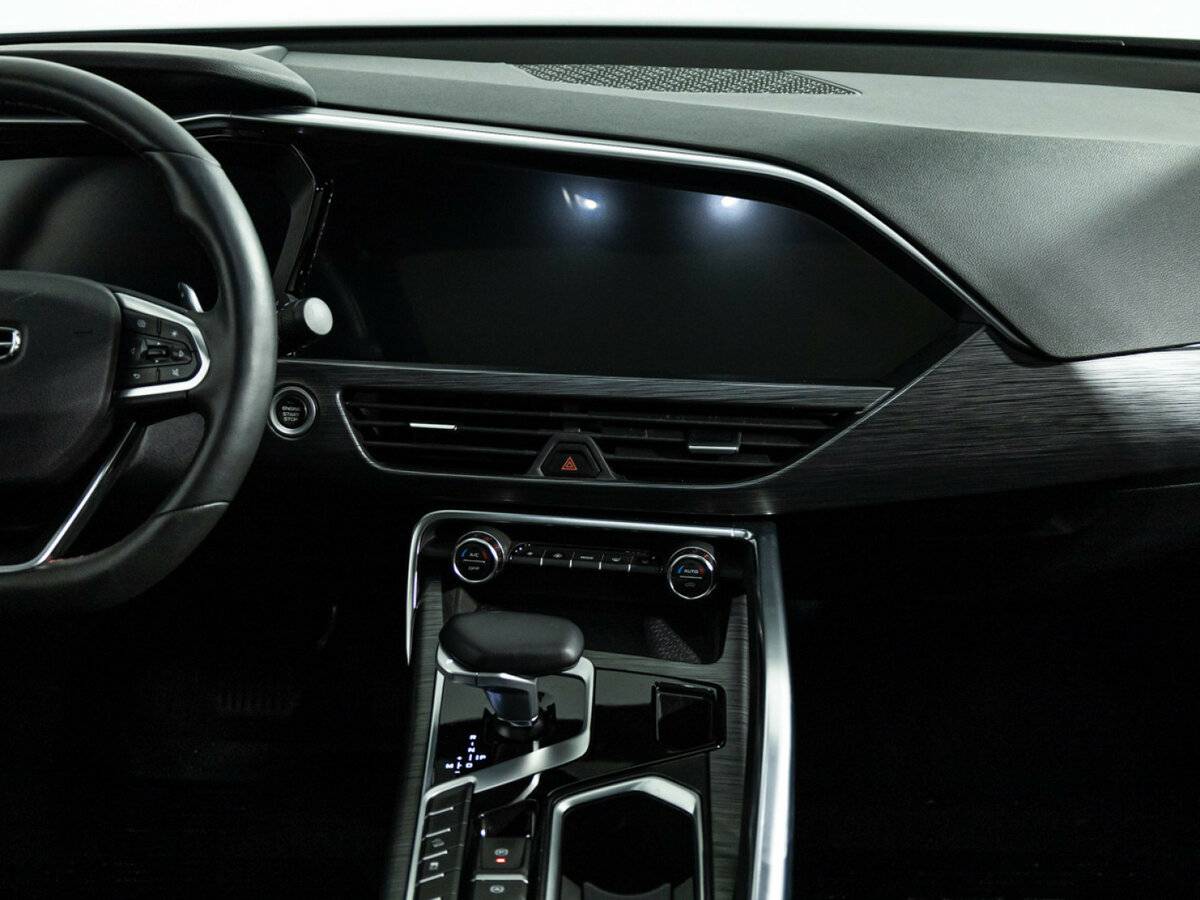 Geely Tugella I Рестайлинг, 2023 Фото №12