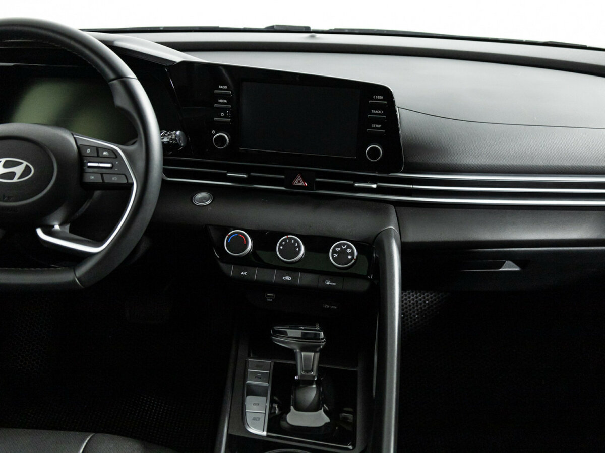 Hyundai Elantra VII (CN7) Рестайлинг, 2023 Фото №14