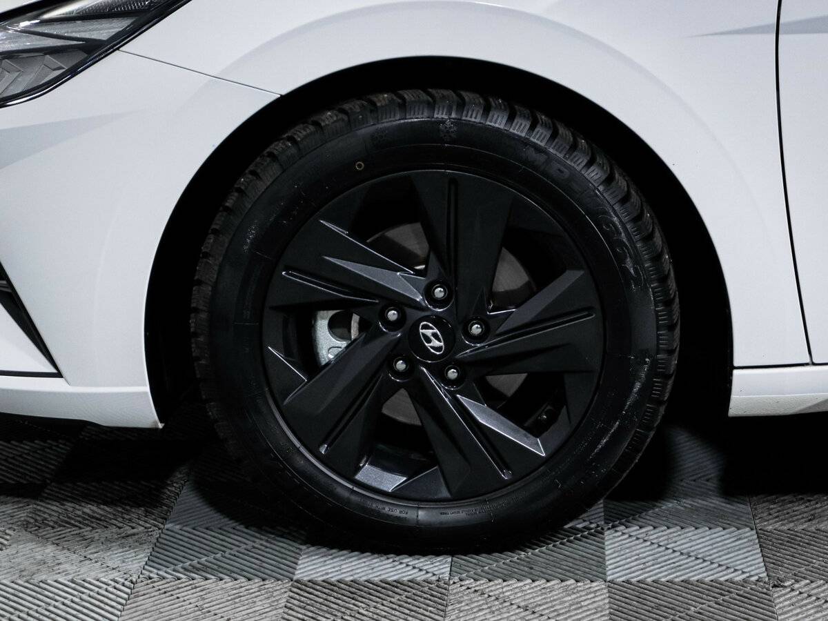 Hyundai Elantra VII (CN7), 2023 Фото №15