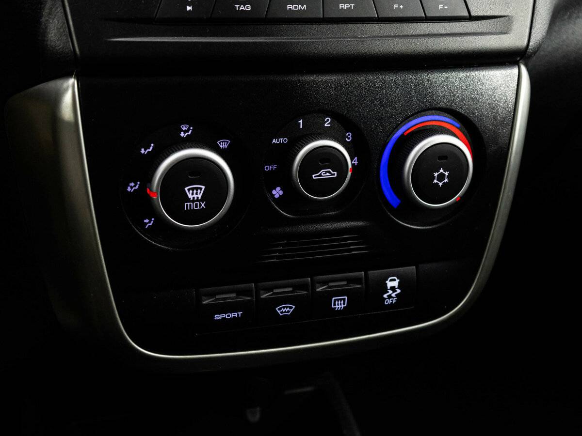 Lada (ВАЗ) Granta I Рестайлинг, 2019 Фото №11