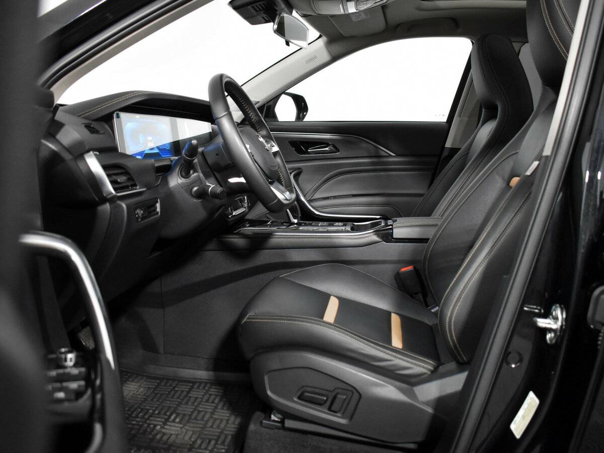 FAW Bestune T77 I, 2023 Фото №11