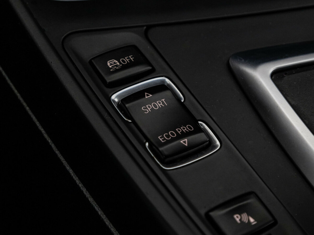 BMW 1 серии 118i II (F20/F21) Рестайлинг 2, 2019 Фото №16