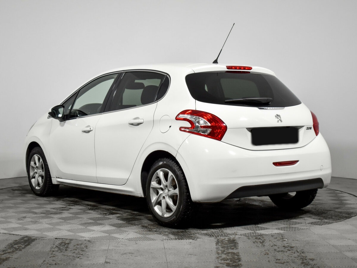 Peugeot 208 I, 2013 - 190 000 км. | Фото №7