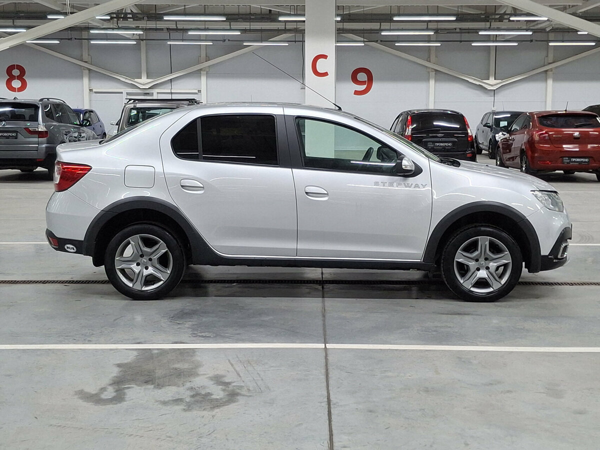 Renault Logan Stepway II Рестайлинг, 2020 - 71 871 км. | Фото №4