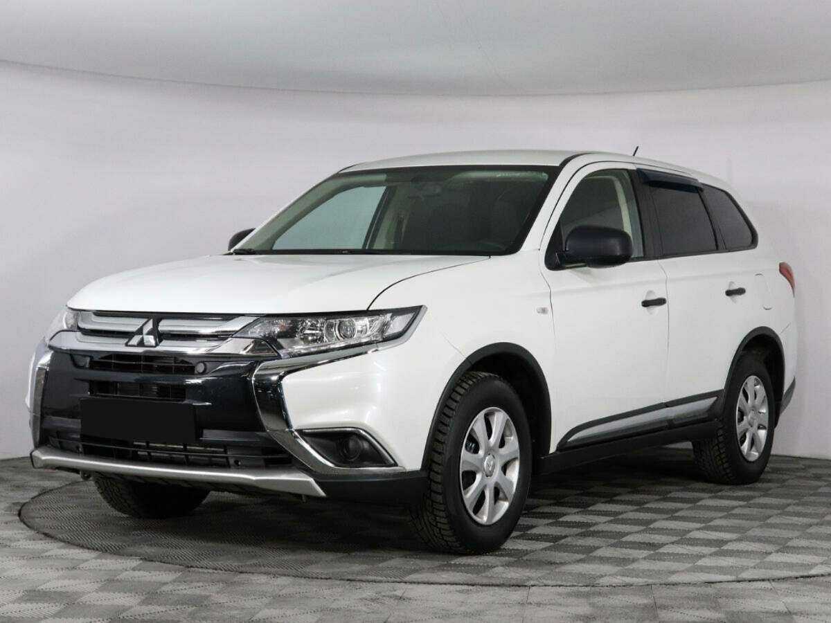 Mitsubishi Outlander, 2015 - 130 060 км. | Фото №1